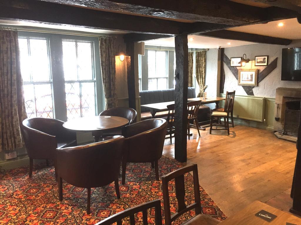 The Talbot Hotel Cleobury Mortimer Esterno foto